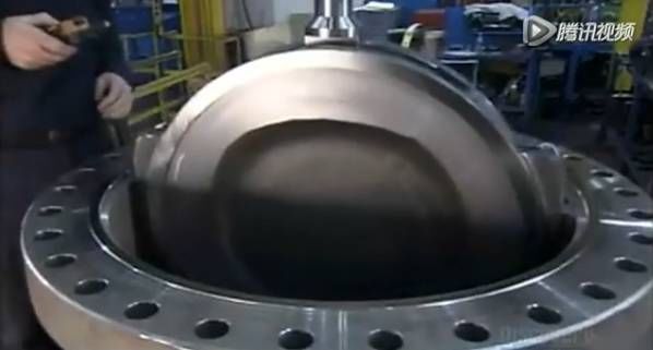 比人还大的大型阀门是怎么制造出来的?- 比人还大的大型阀门是怎么制造出来的?-