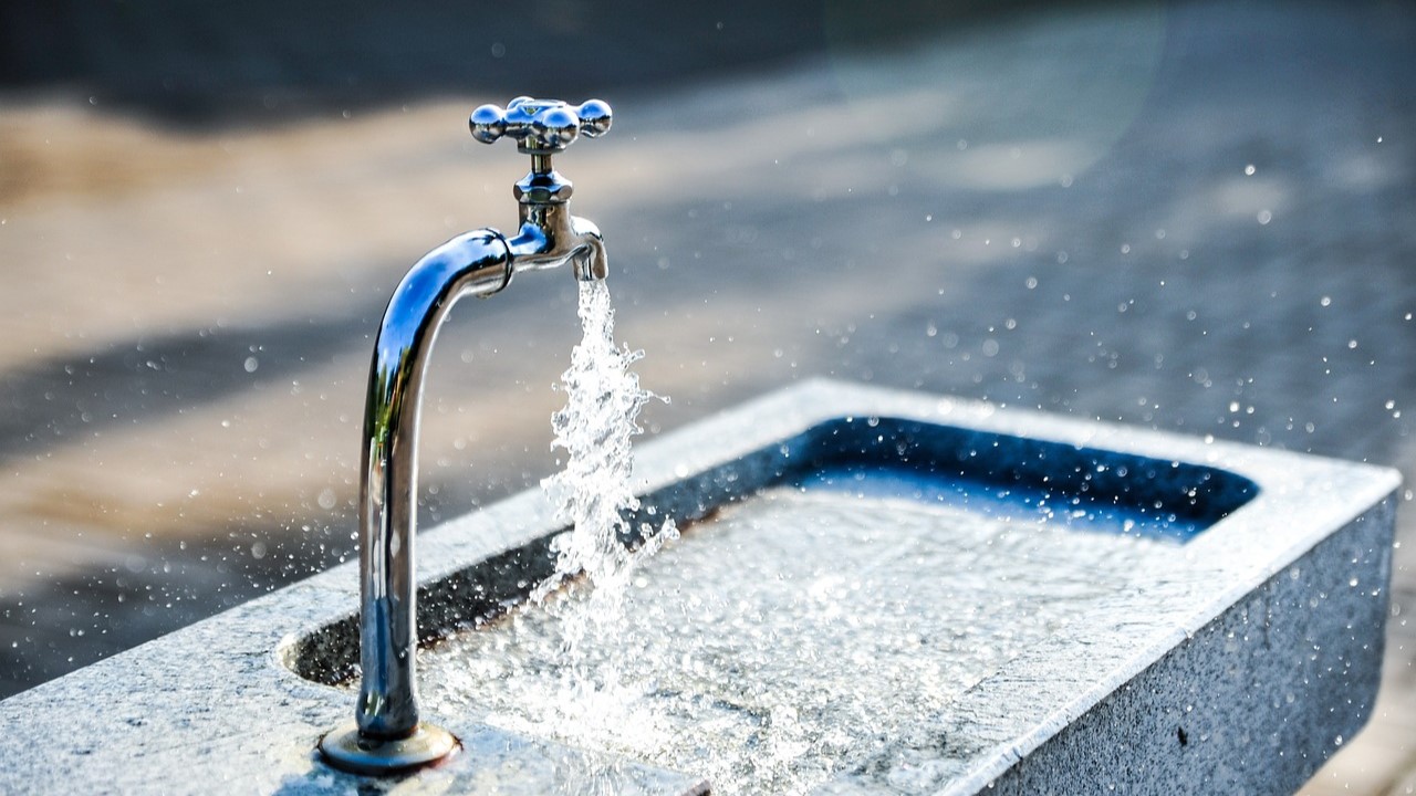 Ϻˮ䡰족Ҳܺȳ߼У