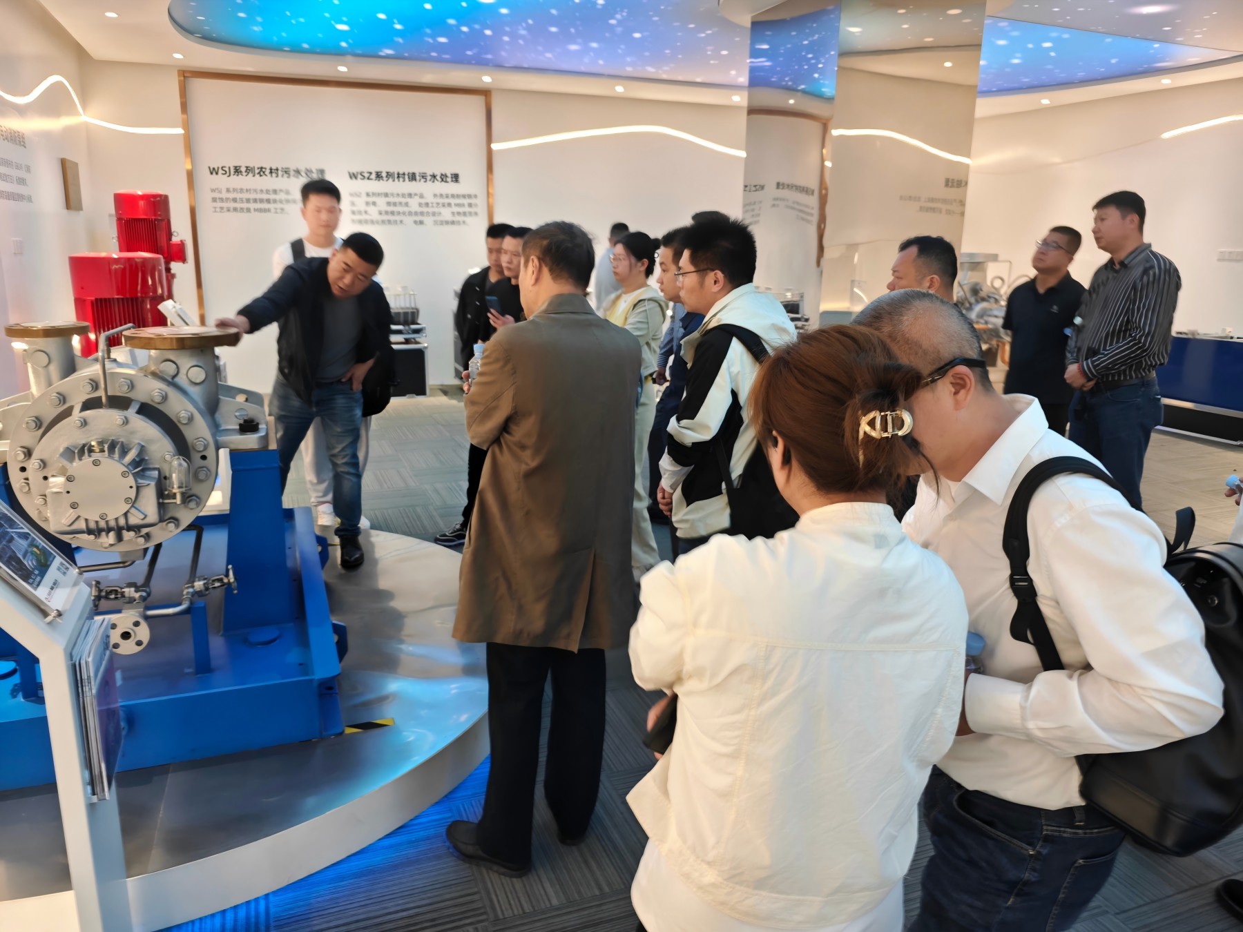 【世环通企业游学】走进连成泵业集团,解码创新科技×绿色智造双引擎- 【世环通企业游学】走进连成泵业集团,解码创新科技×绿色智造双引擎-